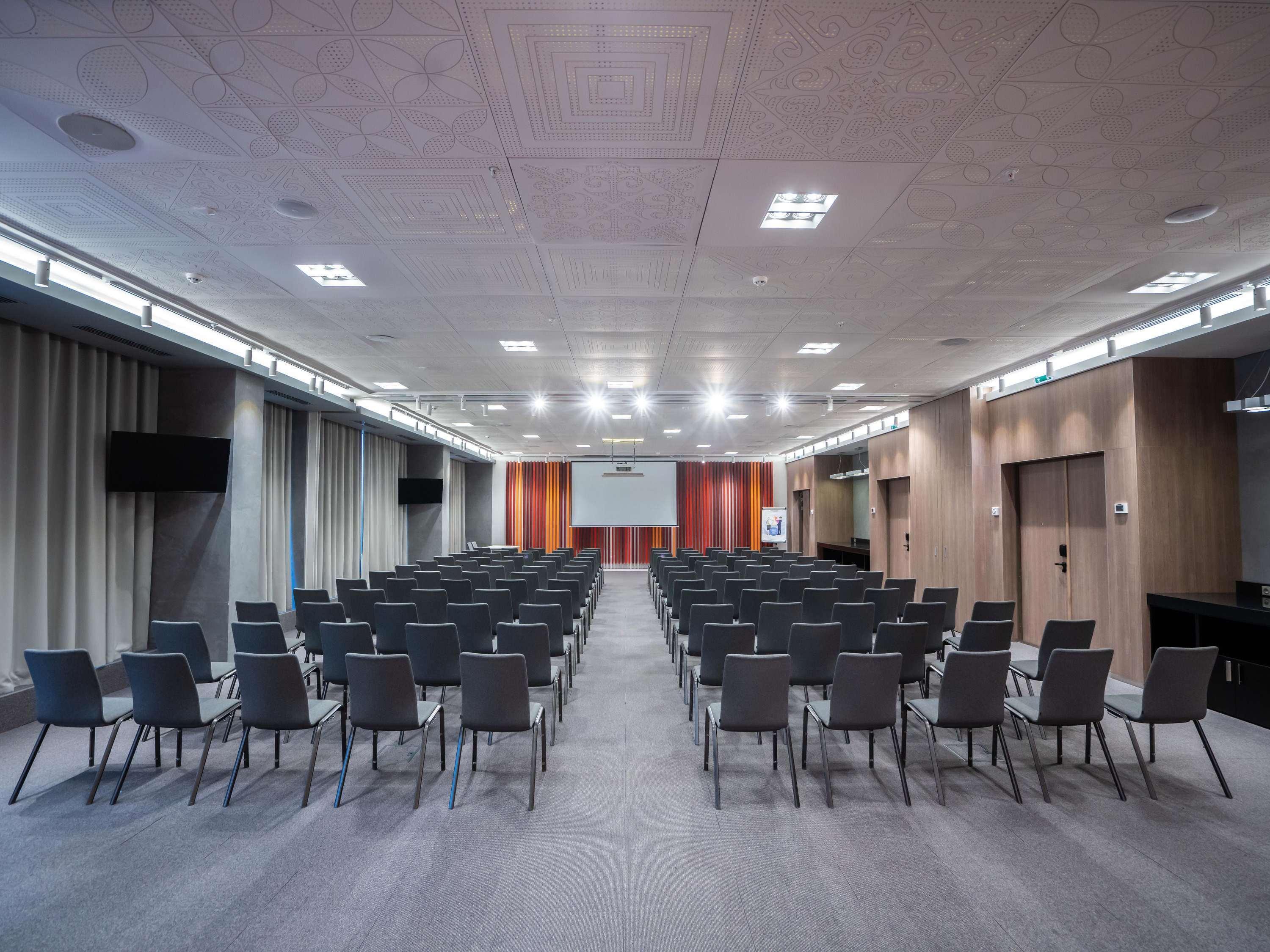 Novotel Almaty City Center Eksteriør billede