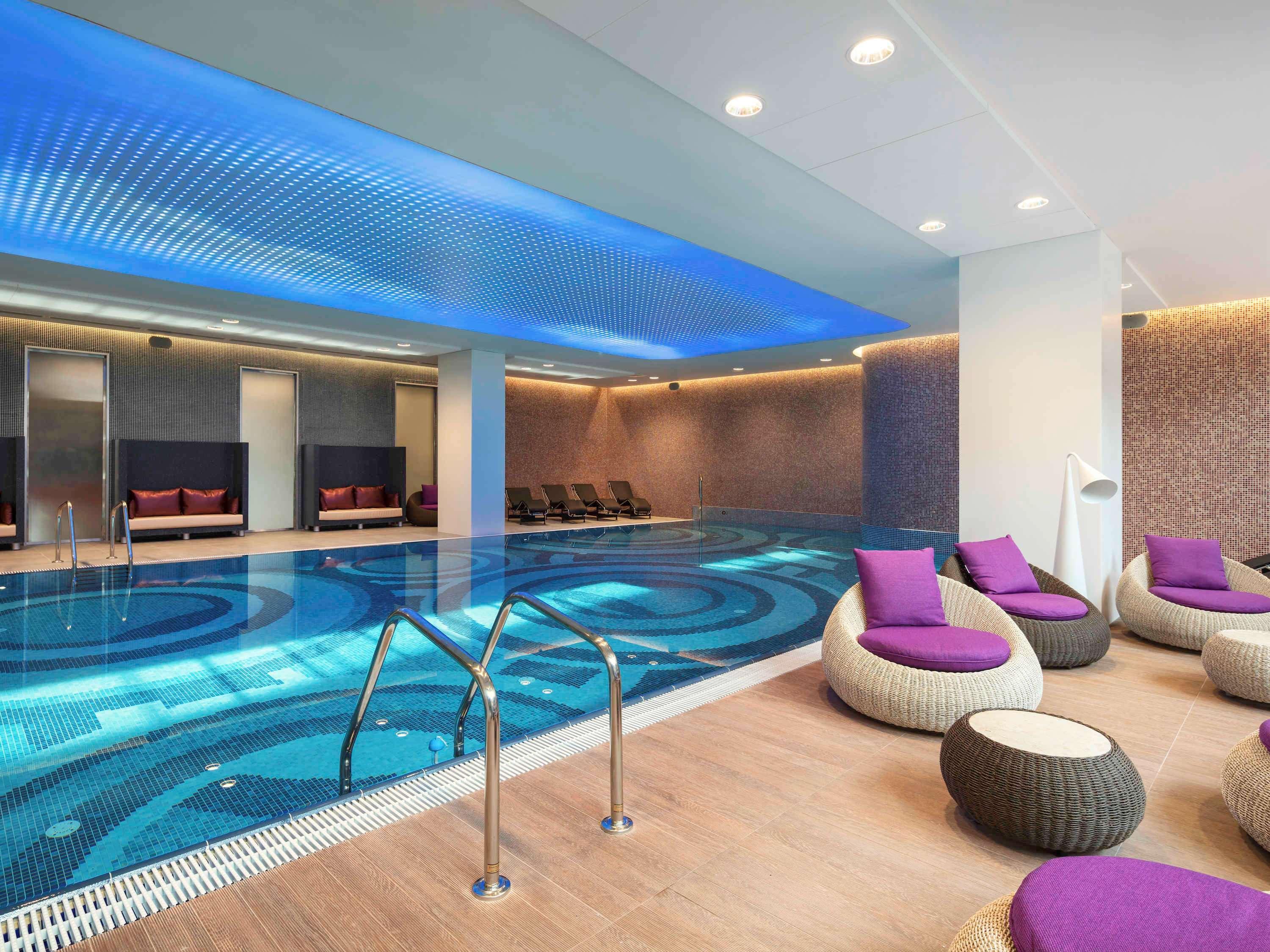 Novotel Almaty City Center Eksteriør billede