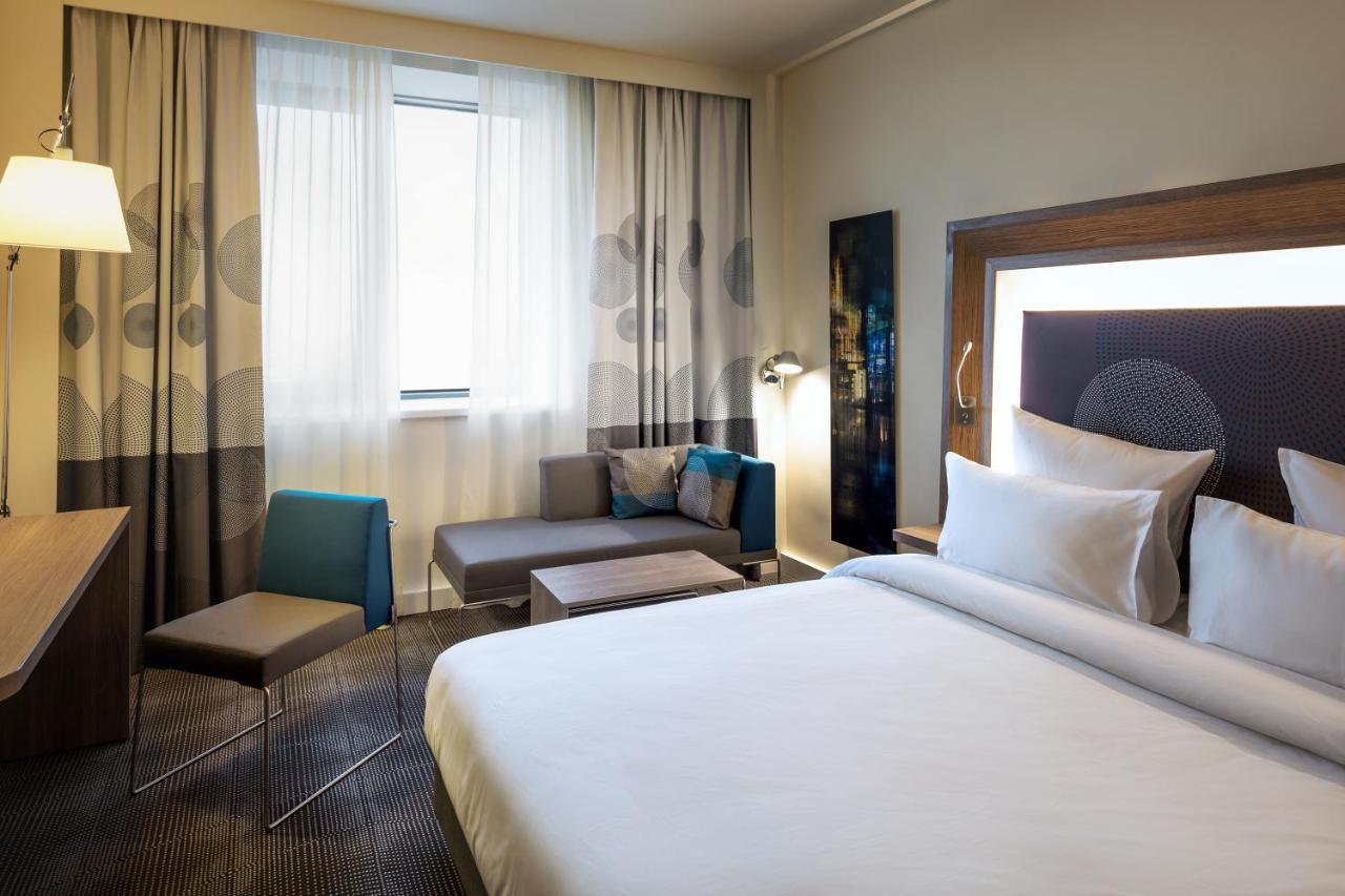 Novotel Almaty City Center Eksteriør billede